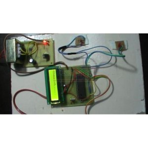 Energy-Efficient Street Light Control System Using Retro-reflector Sensors and Microcontroller